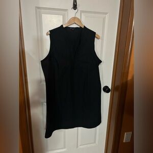 Gap Black Notch Neck Shift Dress